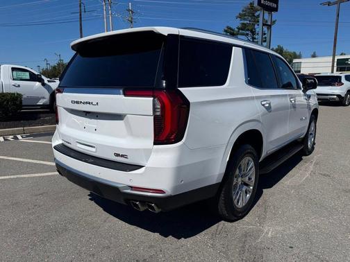 Summit White 2026 GMC Yukon Denali