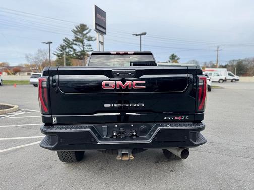 2024 GMC Sierra 2500 AT4X