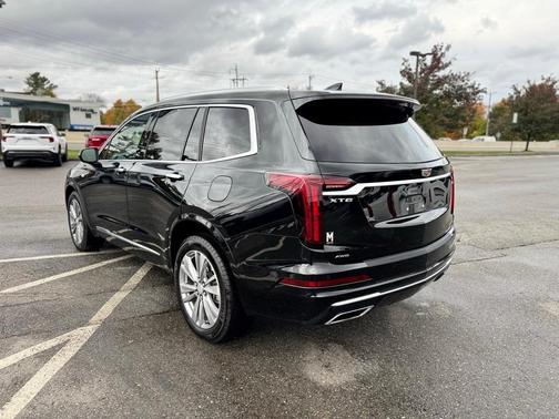 2024 Cadillac XT6 Premium Luxury AWD
