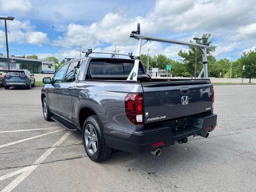 Gray 2022 Honda Ridgeline RTL
