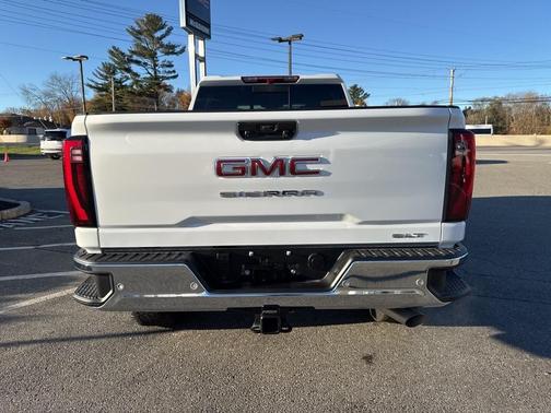 2026 GMC Sierra 2500 SLT