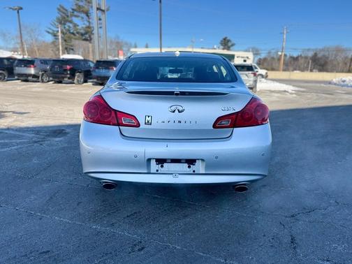 2013 INFINITI G37x Base