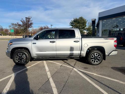 2021 Toyota Tundra SR5