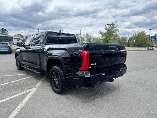 Black 2024 Toyota Tundra SR5