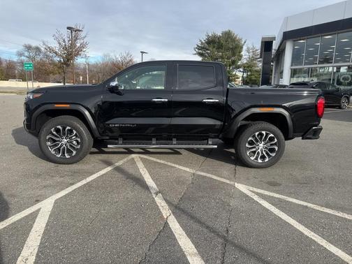 2025 GMC Canyon Denali