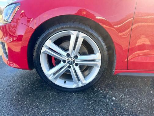 Tornado Red 2015 Volkswagen Jetta 2.0T GLI SEL