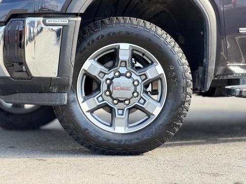 2026 GMC Sierra 2500 SLT