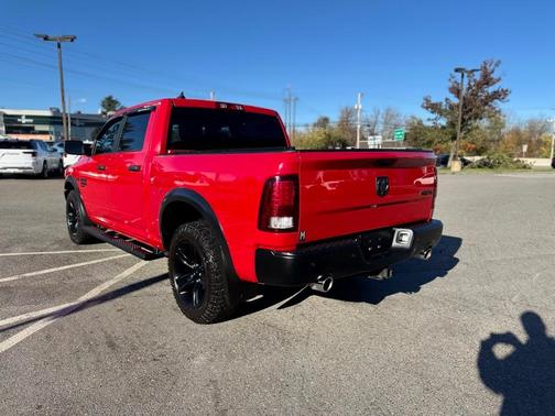 2021 RAM 1500 Classic SLT