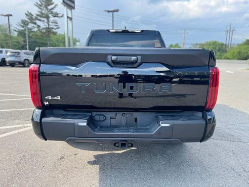 Black 2024 Toyota Tundra SR5