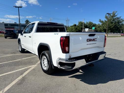 2025 GMC Sierra 1500 Pro