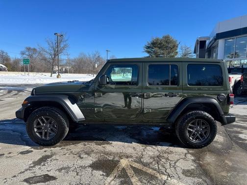 2024 Jeep Wrangler Sport
