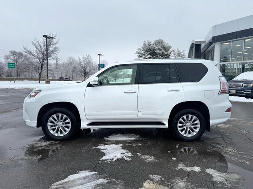 2019 Lexus GX 460 Base