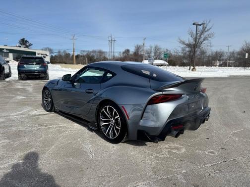 2021 Toyota Supra 2.0