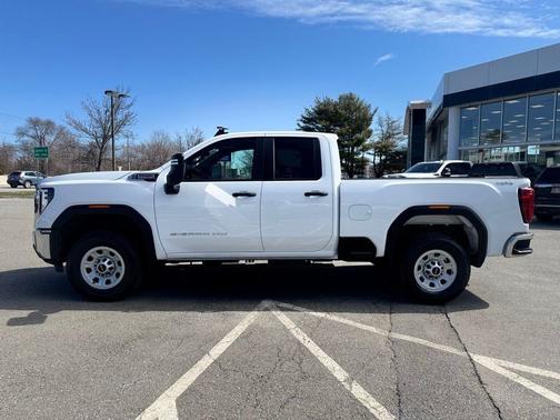 Summit White 2025 GMC Sierra 2500 Pro