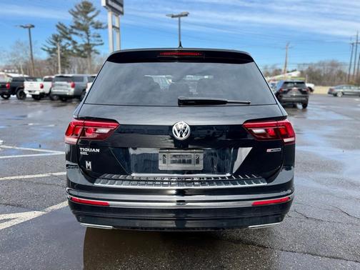 2021 Volkswagen Tiguan 2.0T SEL Premium R-Line