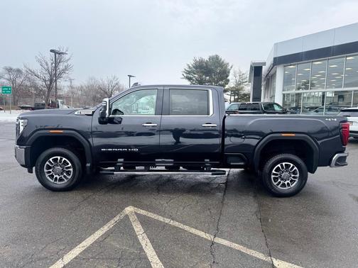 2025 GMC Sierra 2500 SLT