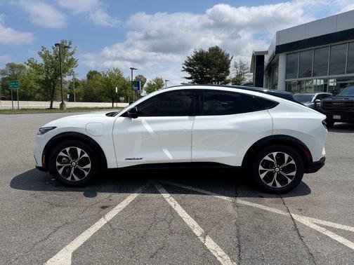White 2021 Ford Mustang Mach-E Premium