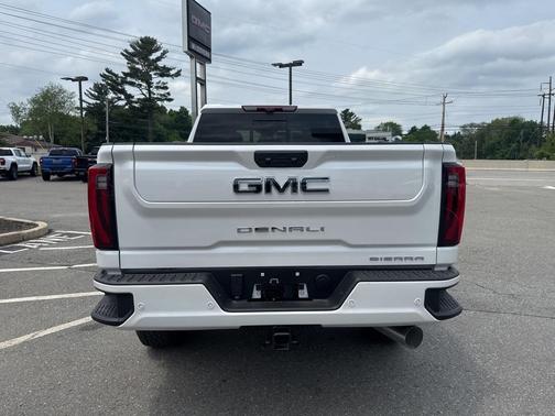2025 GMC Sierra 2500 Denali Ultimate