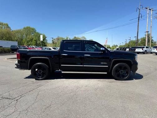 Onyx Black 2017 GMC Sierra 1500 Denali