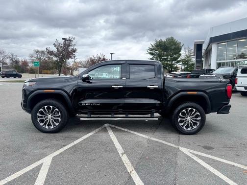 2024 GMC Canyon Denali