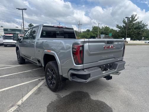 2025 GMC Sierra 2500 AT4