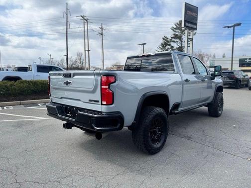 Slate Gray Metallic 2025 Chevrolet Silverado 2500 ZR2