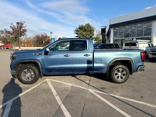 2024 GMC Sierra 1500 SLE