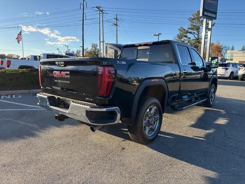 2026 GMC Sierra 2500 SLT