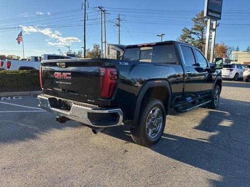 Onyx Black 2026 GMC Sierra 2500 SLT
