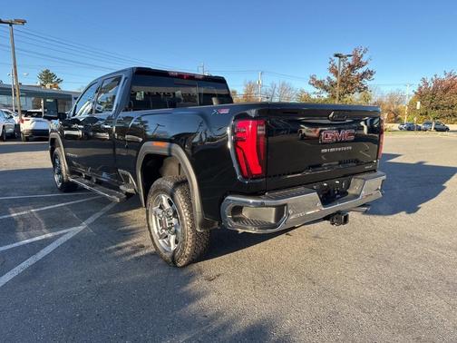 2026 GMC Sierra 2500 SLT