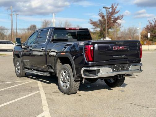 2026 GMC Sierra 2500 SLT