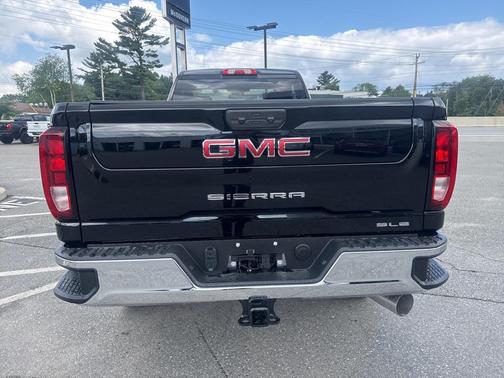 2025 GMC Sierra 2500 SLE