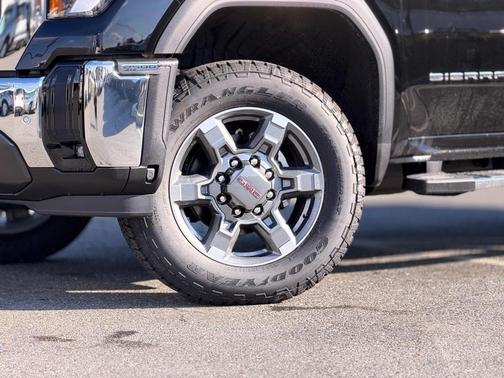 2026 GMC Sierra 2500 SLT