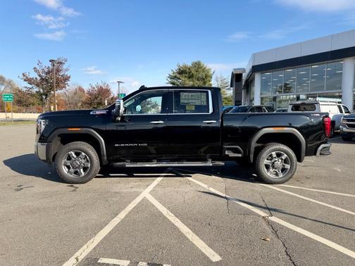 2026 GMC Sierra 2500 SLT