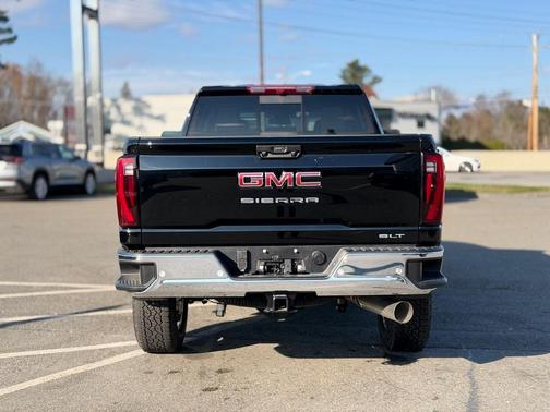 2026 GMC Sierra 2500 SLT