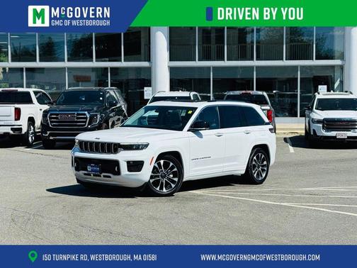 White 2023 Jeep Grand Cherokee Overland