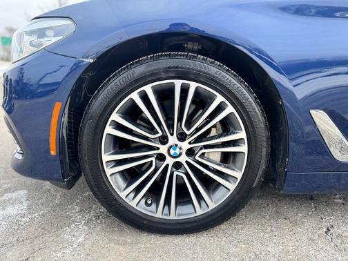 2019 BMW 540 i xDrive