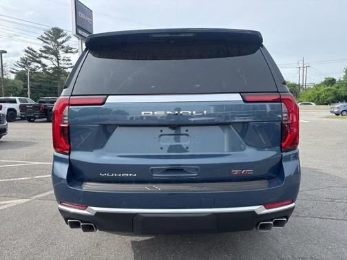 Metallic 2026 GMC Yukon XL Denali