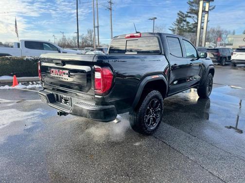 2025 GMC Canyon Elevation