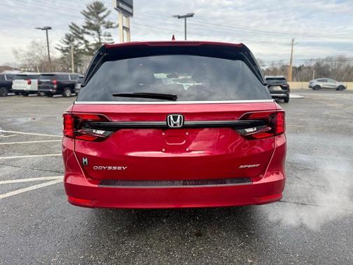 2024 Honda Odyssey Sport