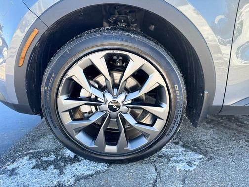 Gray 2023 Kia Sorento X-Line EX