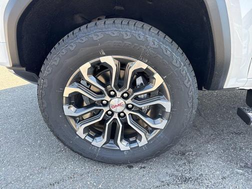 Summit White 2026 GMC Canyon Denali
