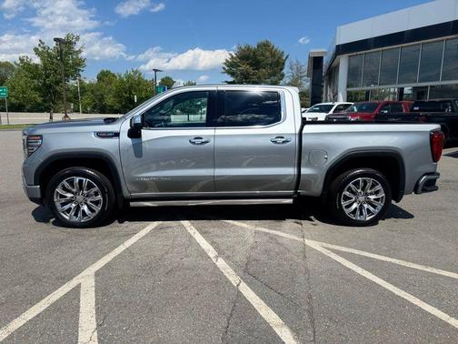 Sterling 2025 GMC Sierra 1500 Denali
