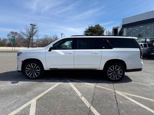 Crystal White Tri-Coat 2021 Cadillac Escalade ESV Sport