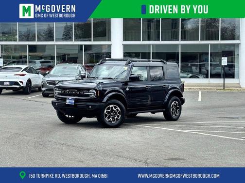 Blue 2021 Ford Bronco Base