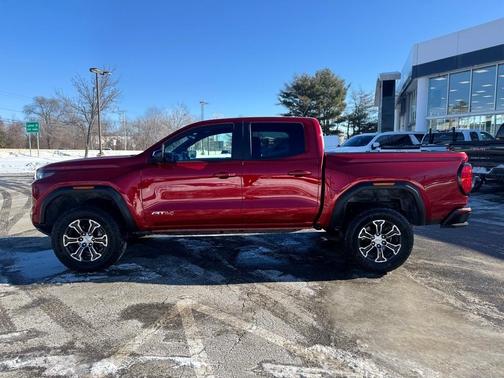 2023 GMC Canyon AT4