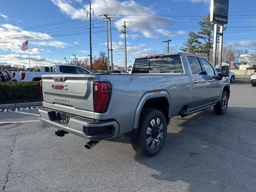 2026 GMC Sierra 2500 Denali