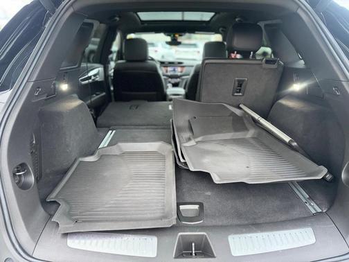 2022 Cadillac XT5 Sport