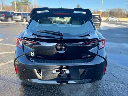 2024 Toyota Corolla Hatchback SE