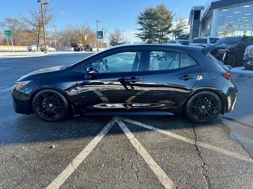 2024 Toyota Corolla Hatchback SE